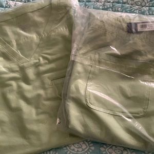 JAANUU mens scrub set